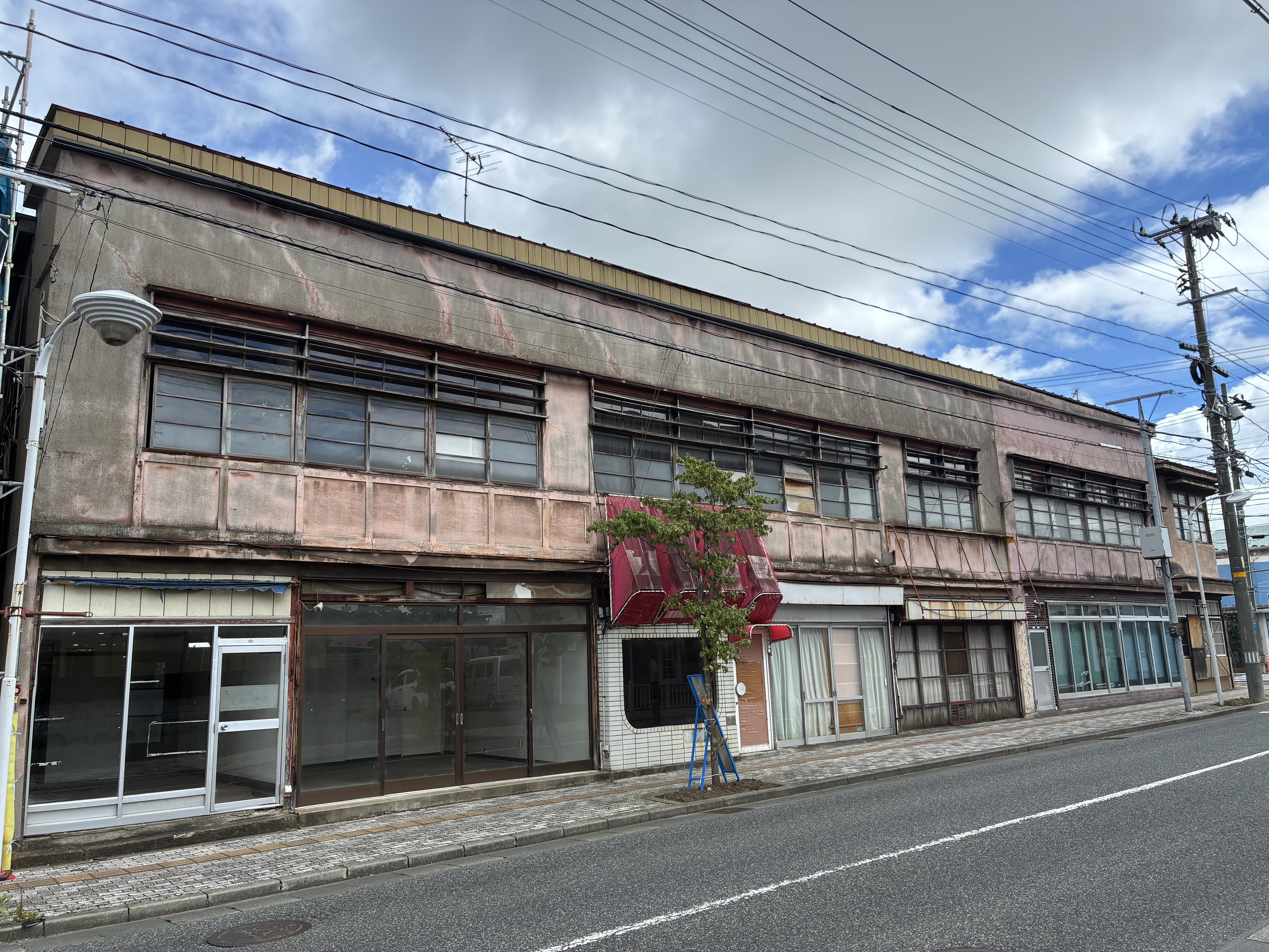 奥州市水沢中央通りの空き長屋