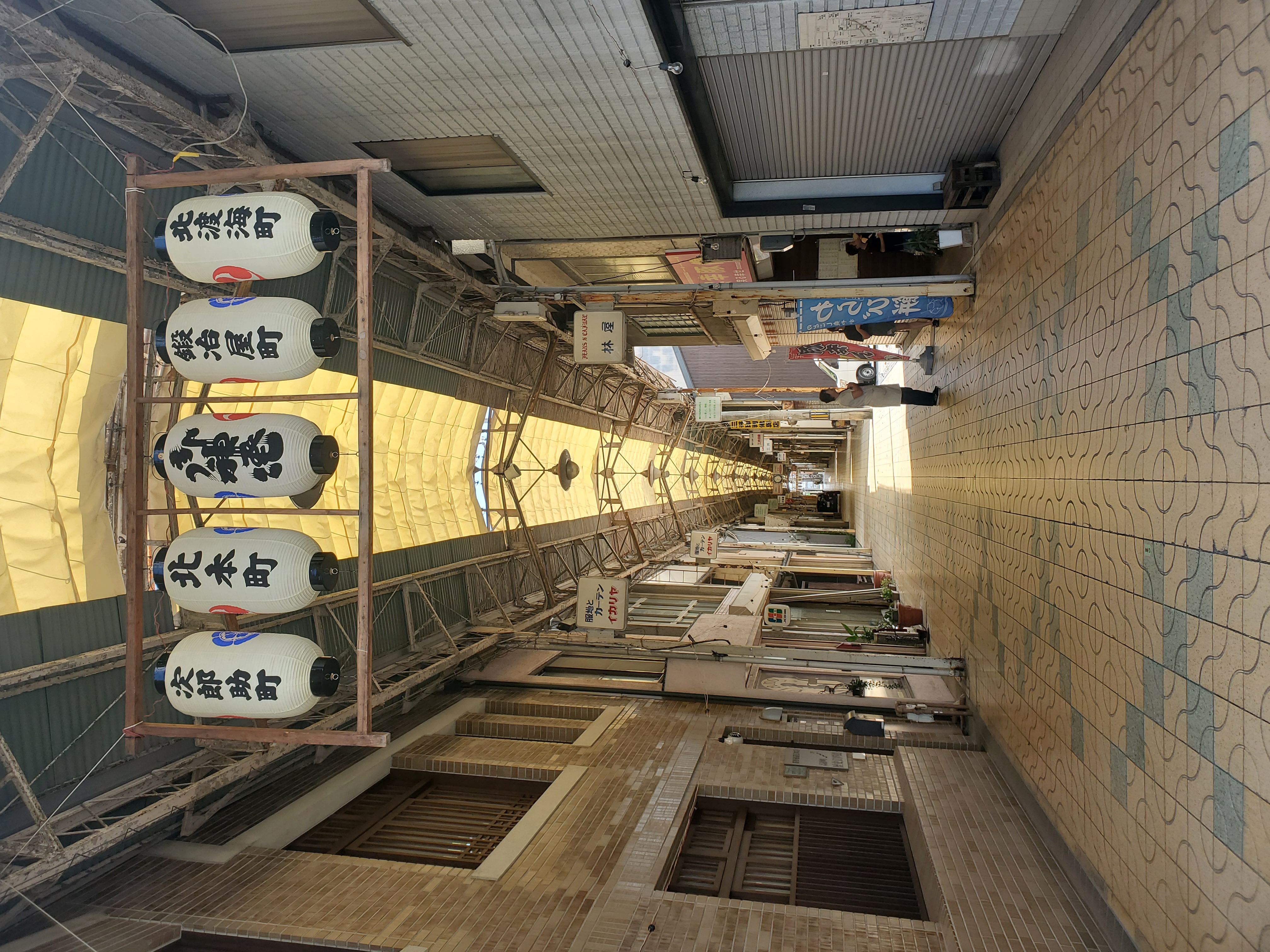 兵庫県高砂市 レトロ界隈で有名な「高砂銀座商店街」の写真 11