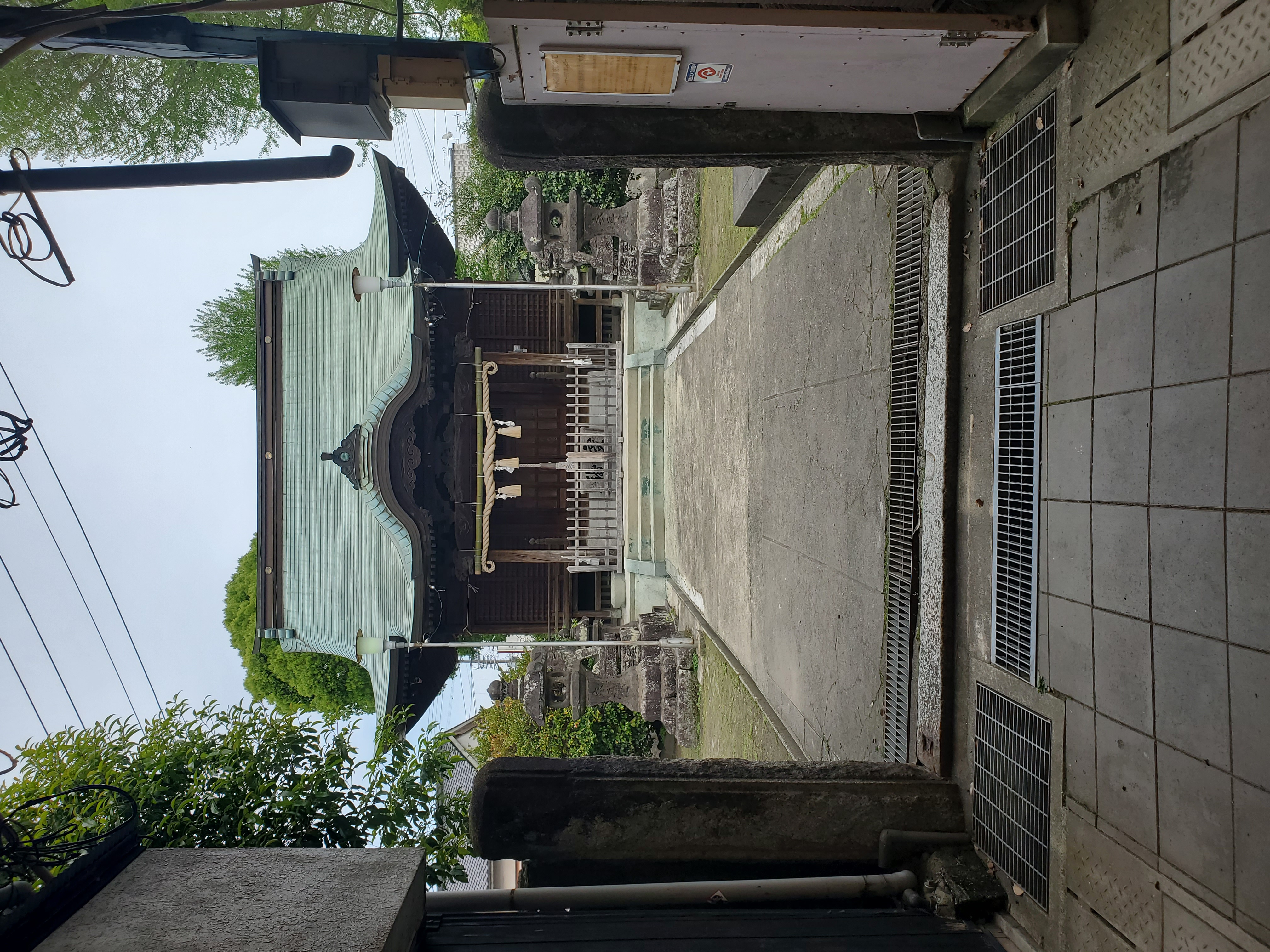 福岡県八女市 神社の境内の中にある商店街「土橋市場」の写真 10